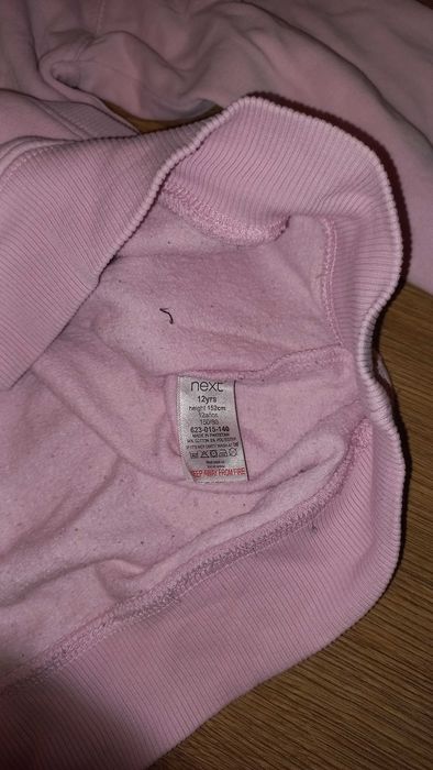 Bluza dla dziewczynki różowa z kapurem r.152 tęcza Next