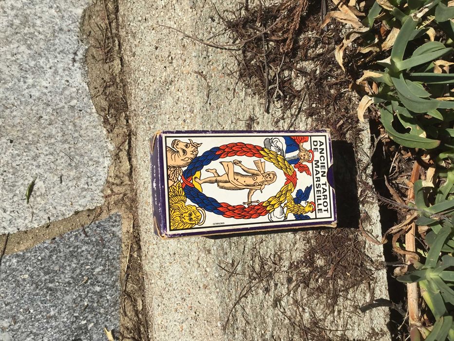 Baralho de tarot Old Marseille em francês