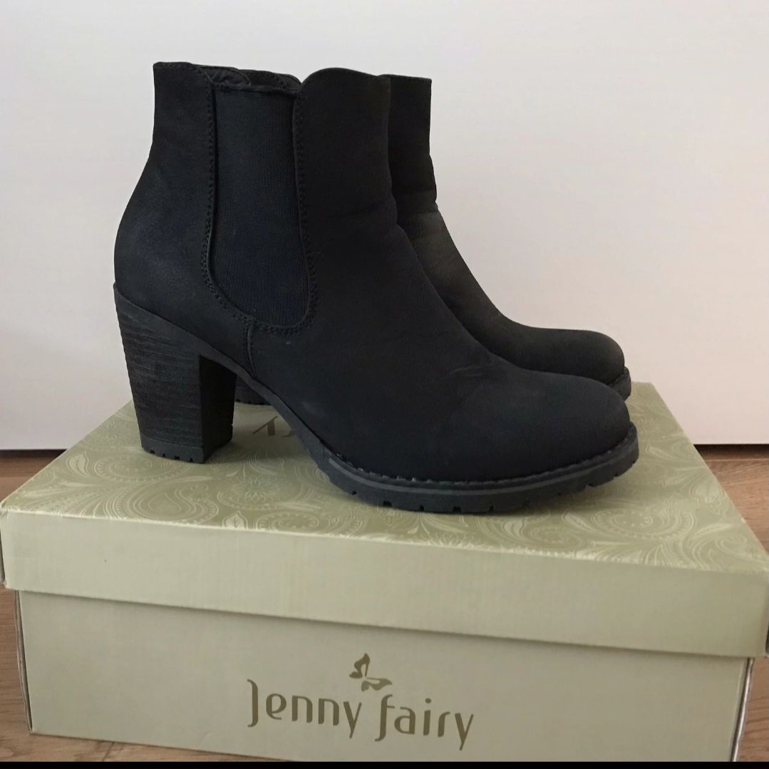 Buty botki damskie jesienno/zimowe r.38 ccc