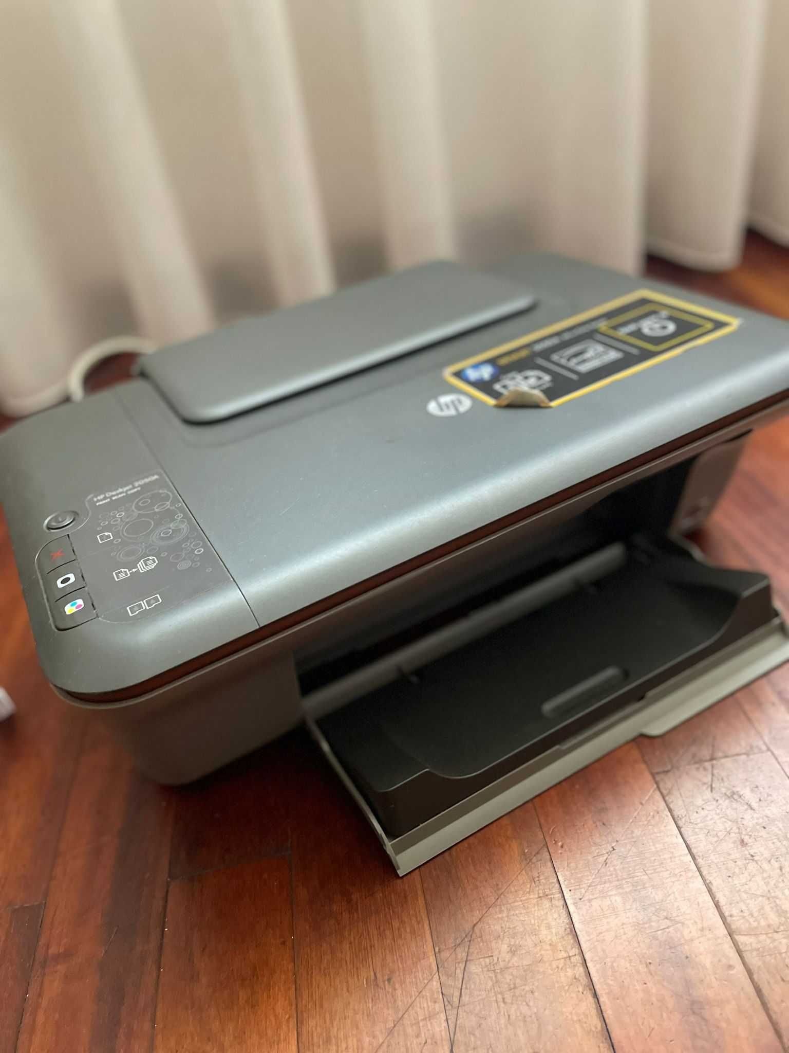 Impressora HP Deskjet 2050A