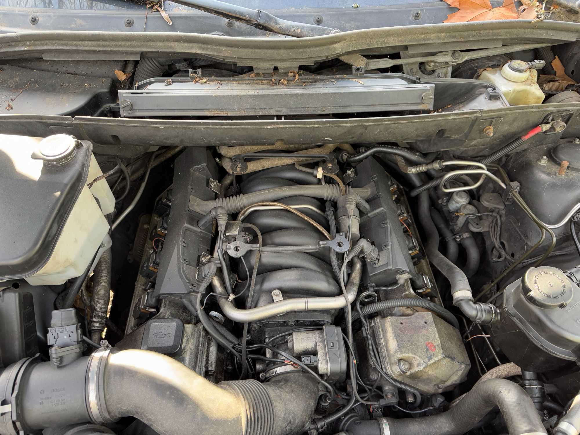 BMW X5 4.4 i V8 Nacional AVARIADO
