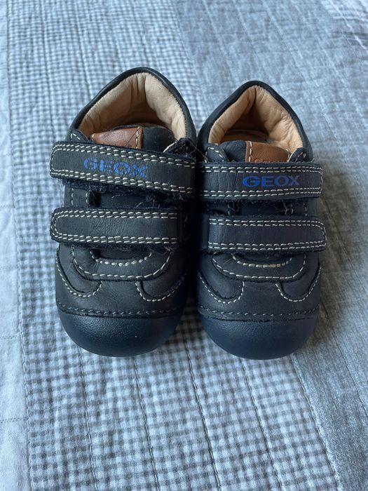 Sapatos bebe Geox 18