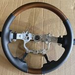 Рулевое колесо, ( Светлое дерево-темная кожа ) Toyota Land Cruiser 200