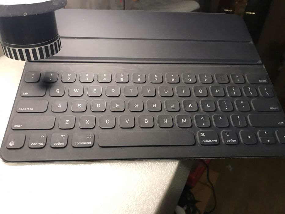 Чехол ОРИГІНАЛ для Ipad Pro. 12,9 дюймів. Ідеальний стан