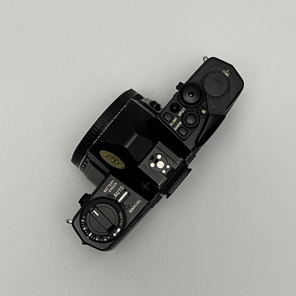 Olympus OM-4T body with case