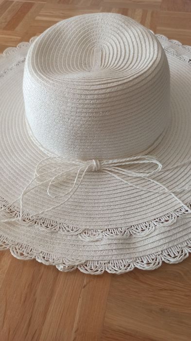 Letni kapelusz damski