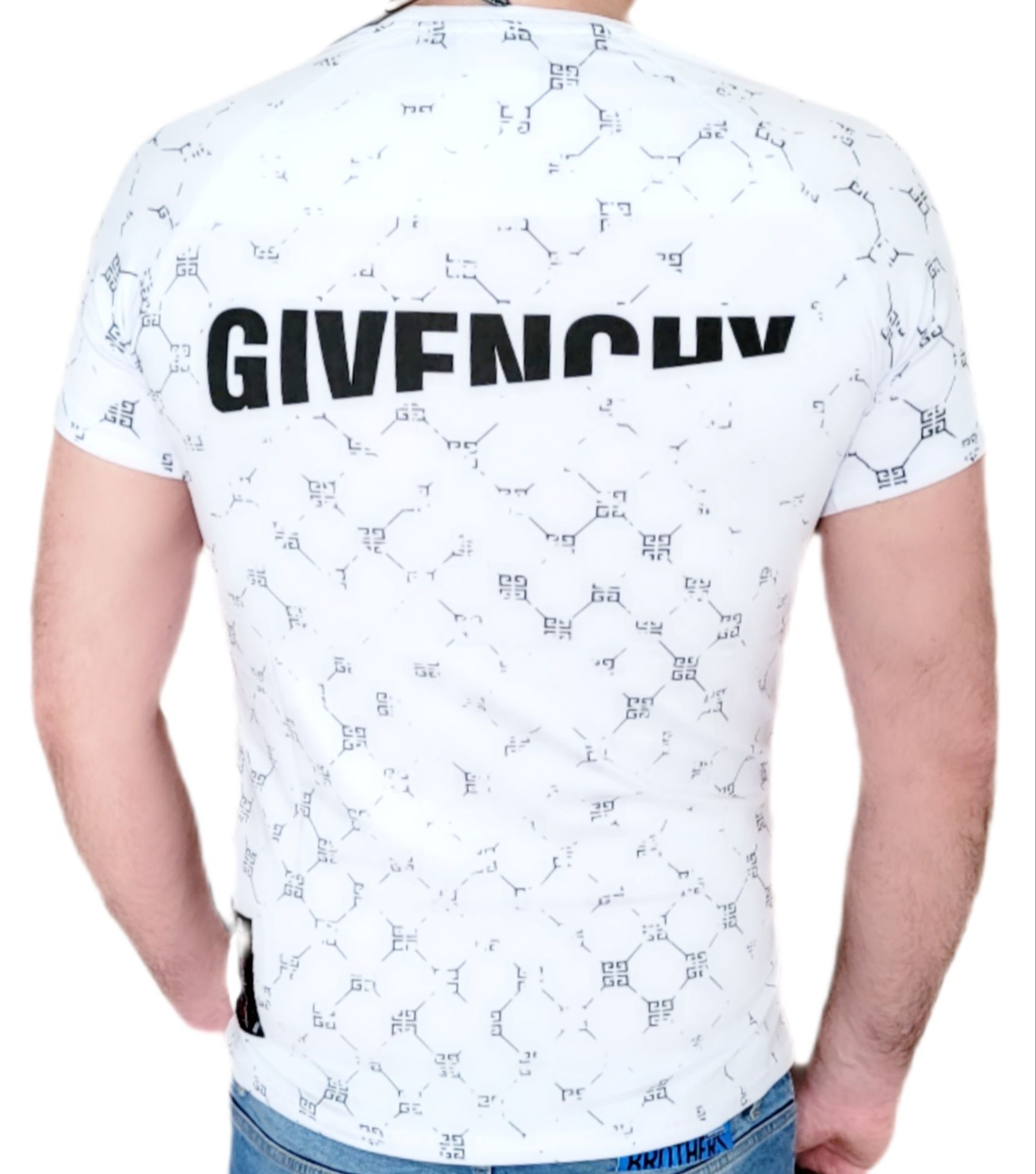 Koszulka T-Shirt Givenchy Paris  z nadrukiem