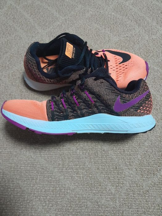 Nike оригинальные кроссовки