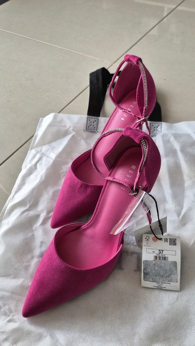 Szpilki różowe rozmiar.37 Mohito