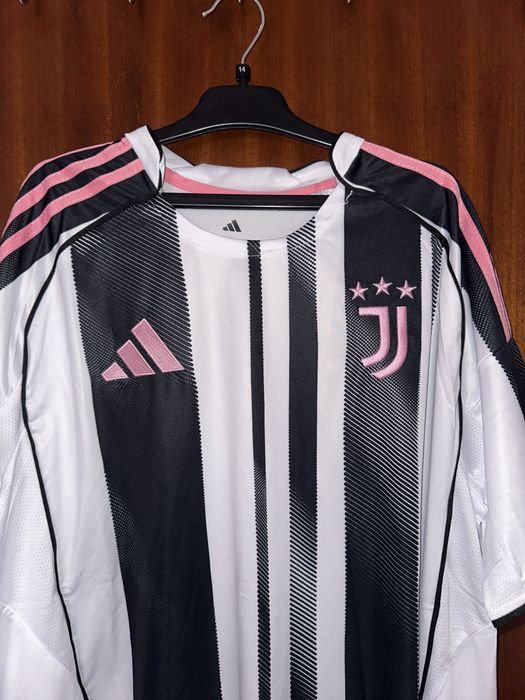Camisola Juventus 2025/26