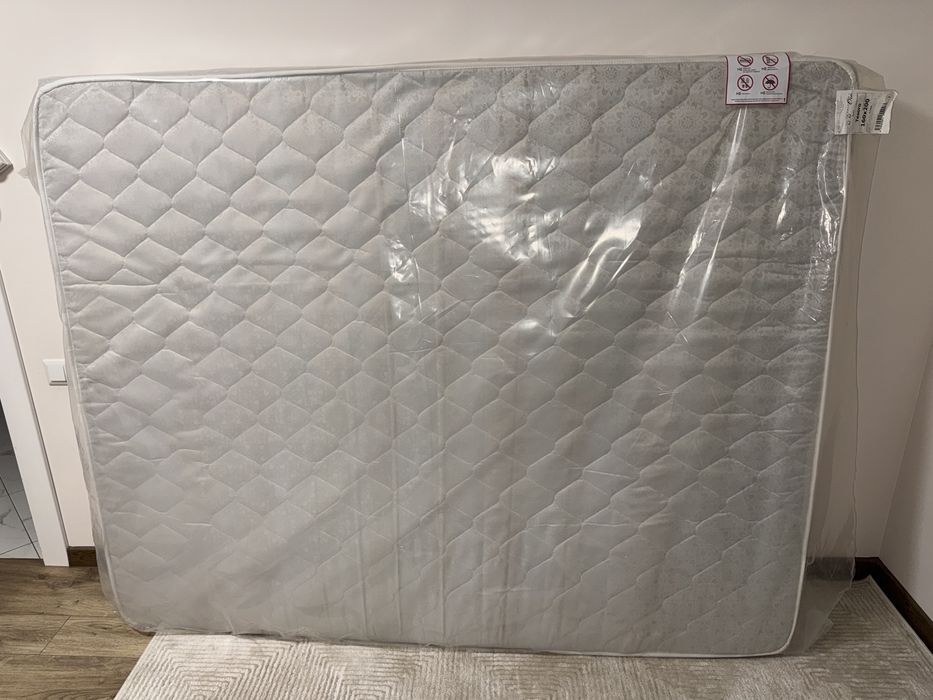 Матрас звичайний 160/200