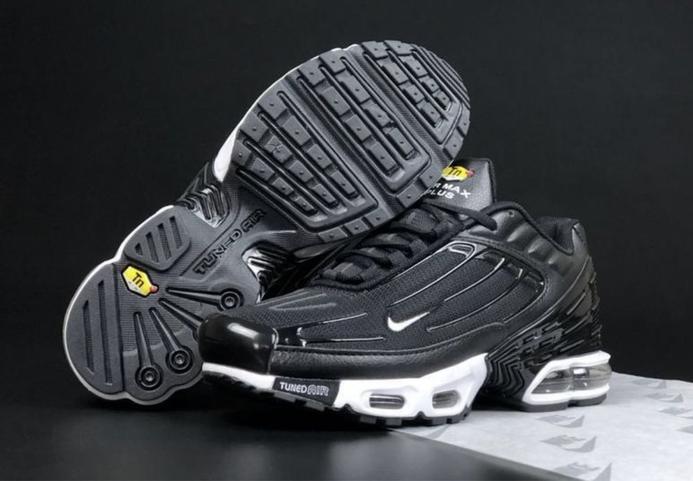 Кросівки Nike Air Max TN Plus 3