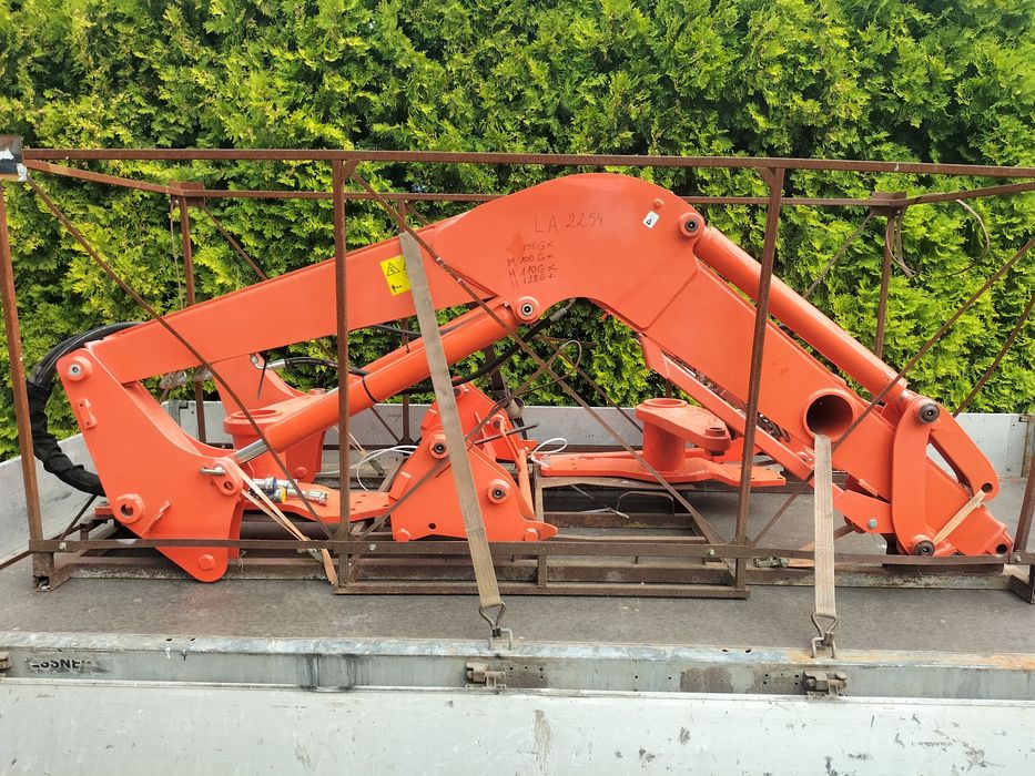 Ładowacz  czołowy do Kubota M 100GX M110GX M128GX M135GX