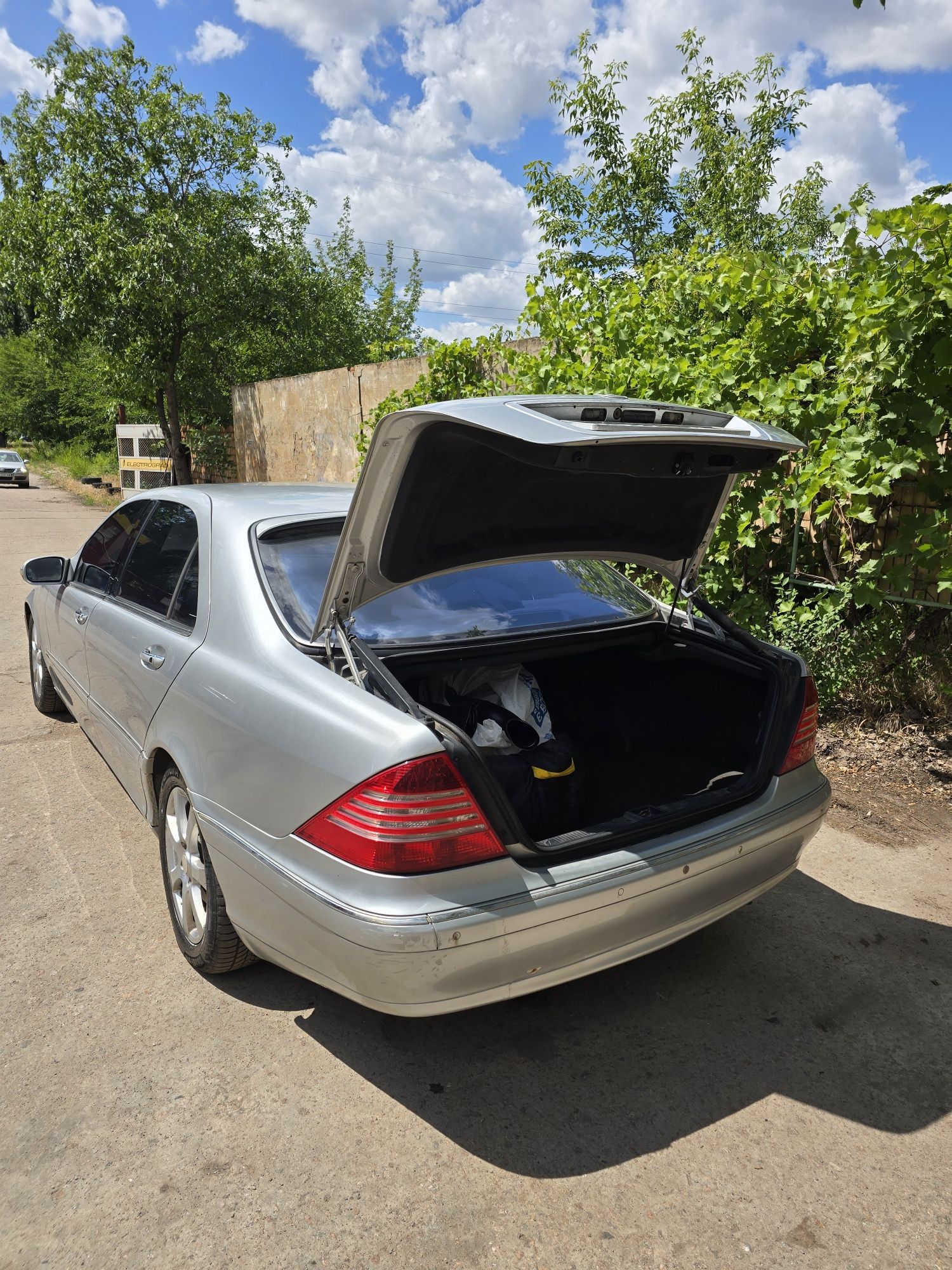 Мерседес W220 S350