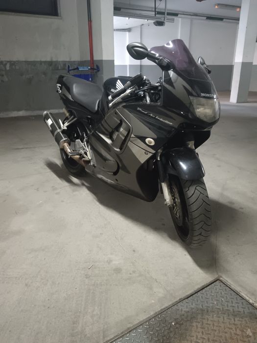 CBR 600 F3 para venda
