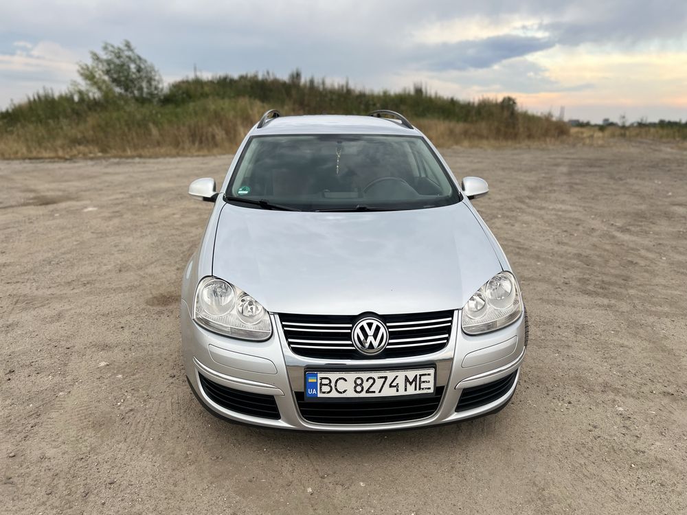 •	Економне та надійне авто для сім’ї! Volkswagen Golf 5