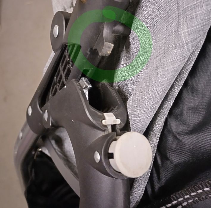 Wózek bliźniaczy dla bliźniaków Valco Snap Duo Sport  70 cm, 12,7 kg