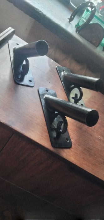 Продам флагшток з кованим елементом