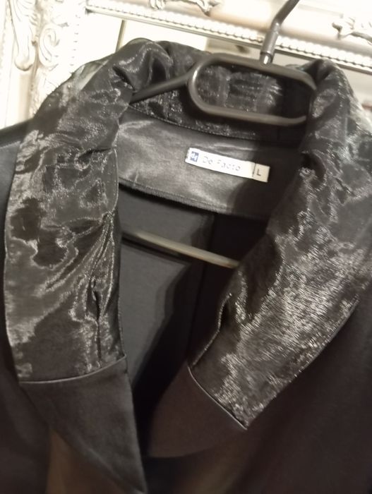 Elegancki komplet: żakiet+sukienka