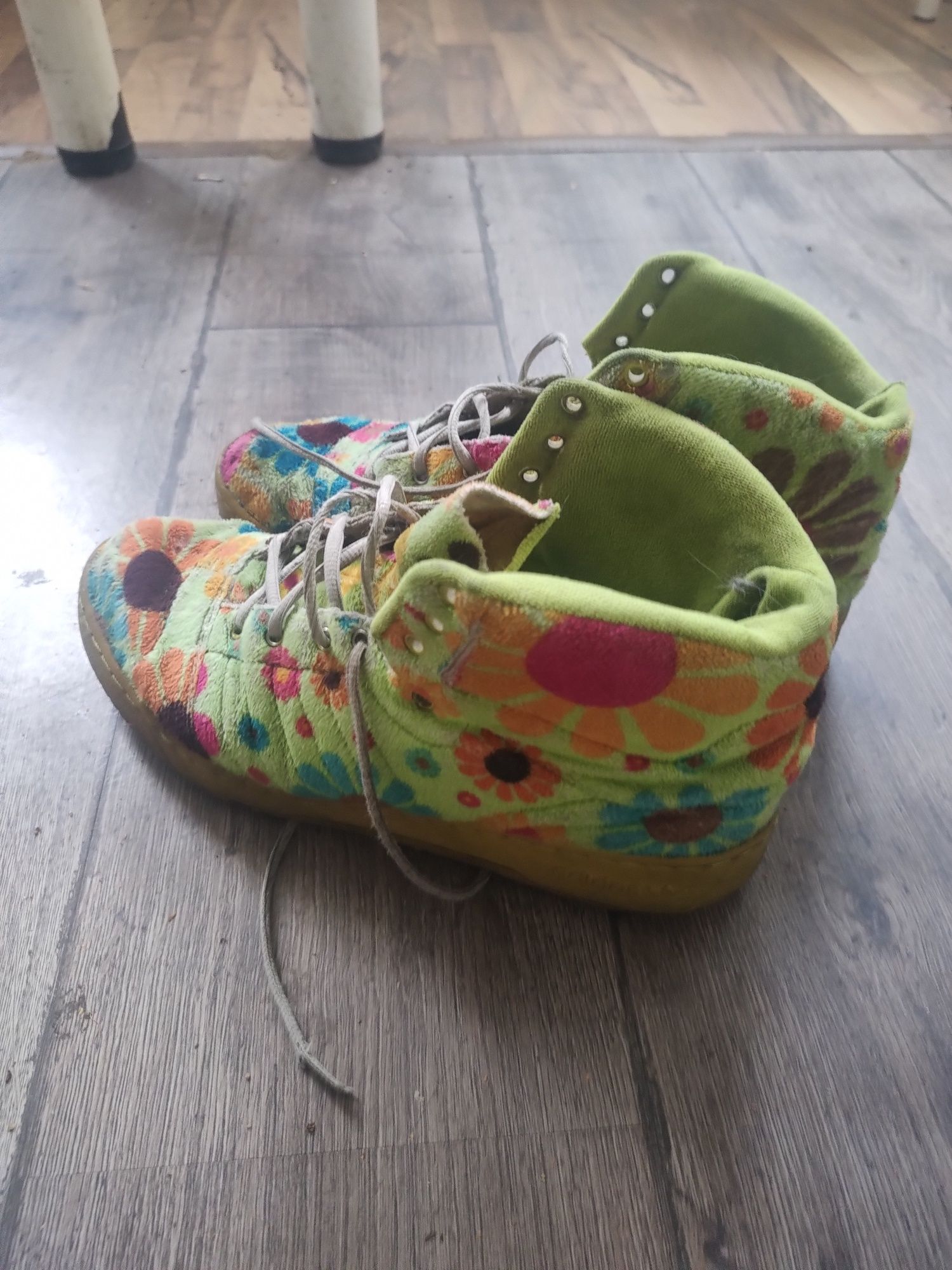 Adidas jeremy scott 43 размер. Медведи.