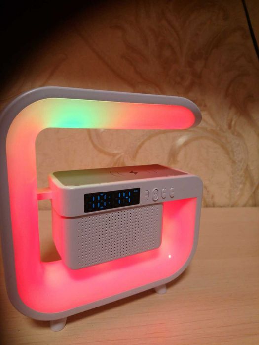 Універсальна бездротова лампа-колонка з будильником, RGB