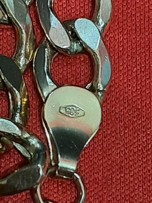 Pancerka P585 złoty Łańcuszek