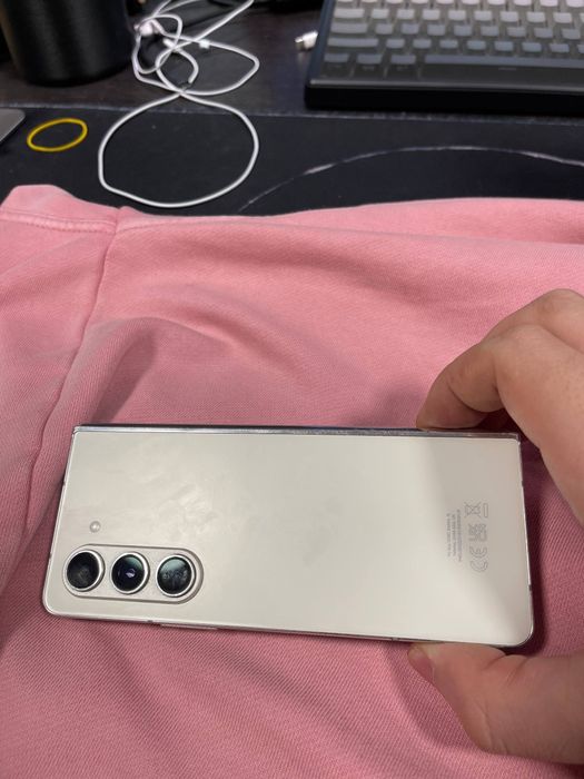 Samsung galaxy fold 5 256 2 sim