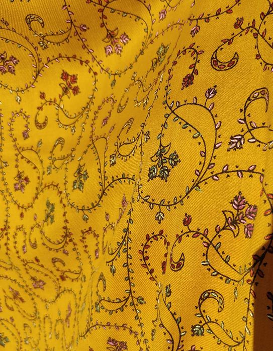 Szal orientalny żółty indyjski haft paisley kwiaty szalik pashmina