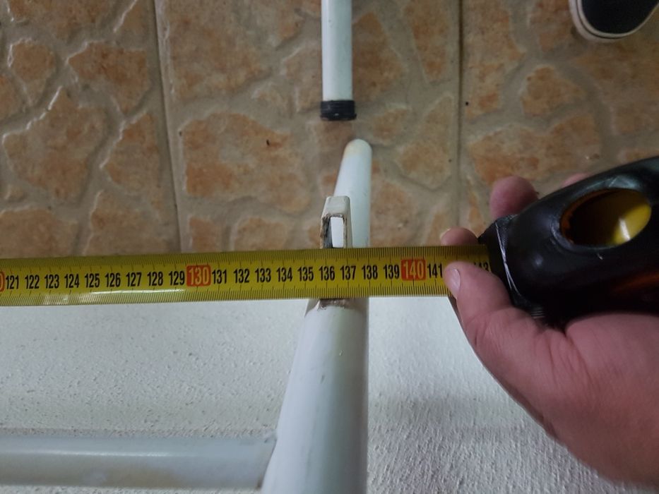 Cama de ferro trabalhado antiga