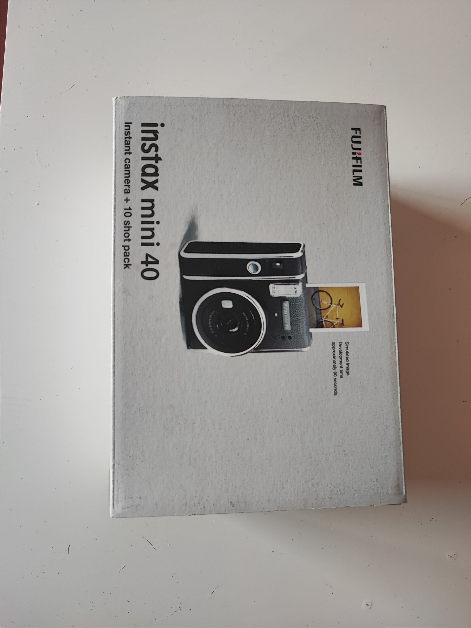 Vendo câmera Fujifilm intax mini 40 nova em caixa