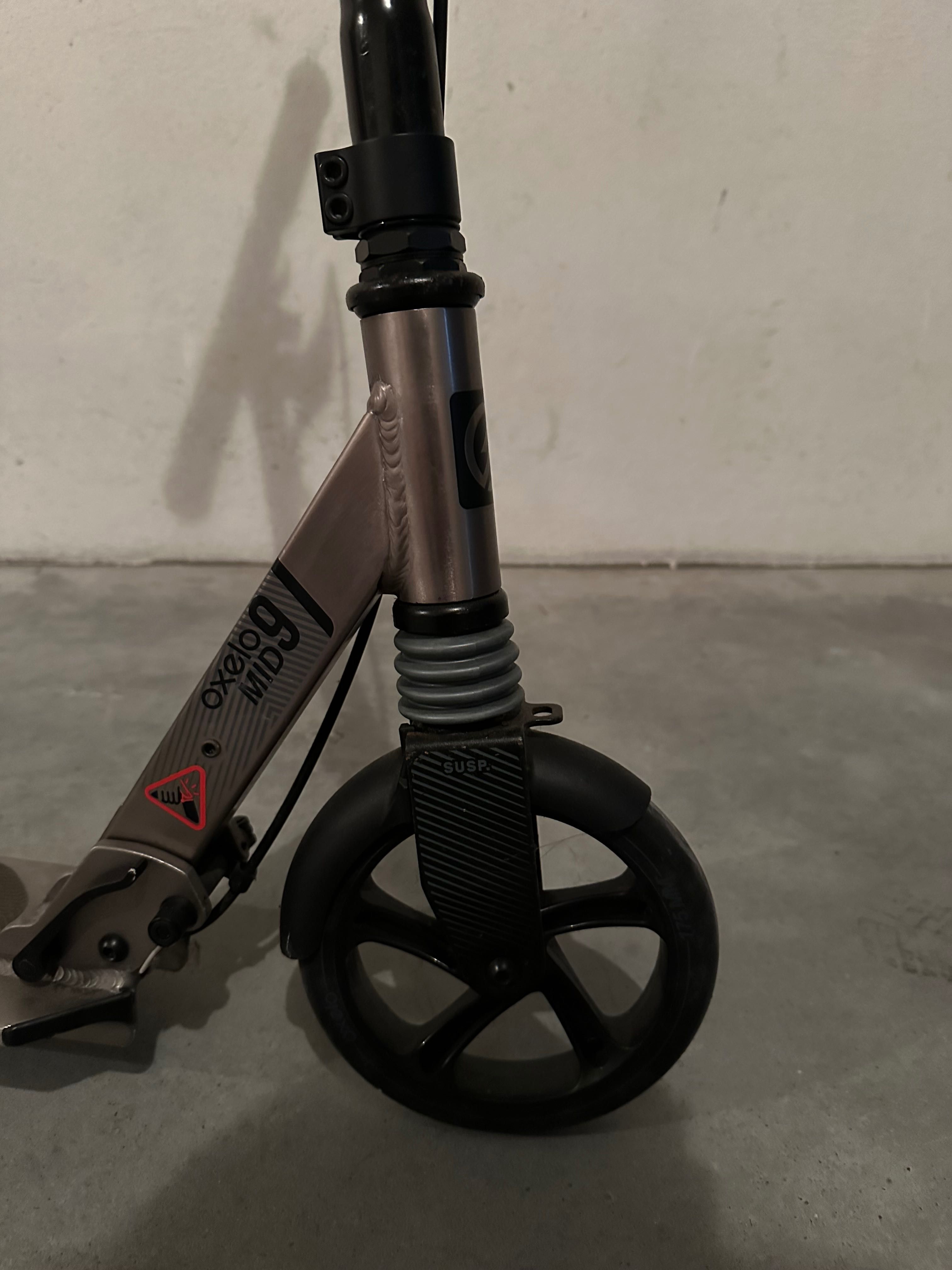 TROTINETE MID9 criança preta