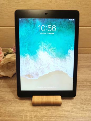 Планшет Apple iPad AiR 1*16GB.WiFi