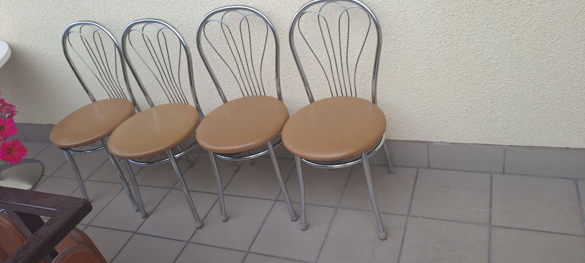 4 Krzesla do kuchni, jadalni