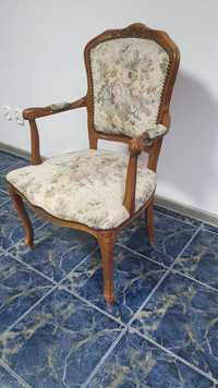 Stylowe Krzesło z podłokietnikami