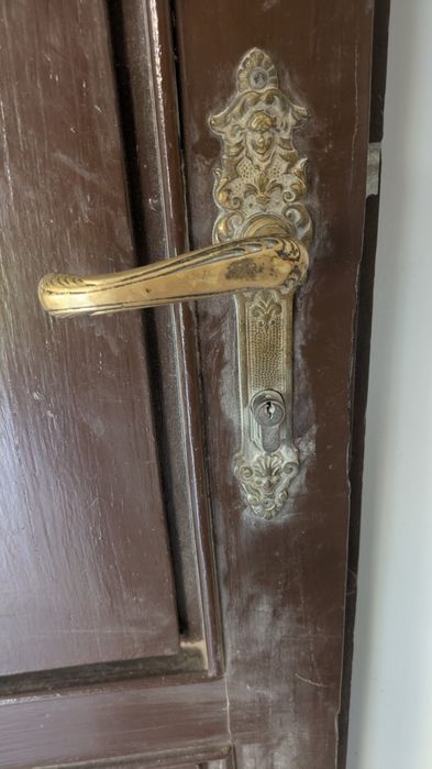 Drzwi zewnętrzne dębowe