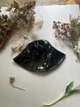 Kapelusz bucket hat czarny lakierowany