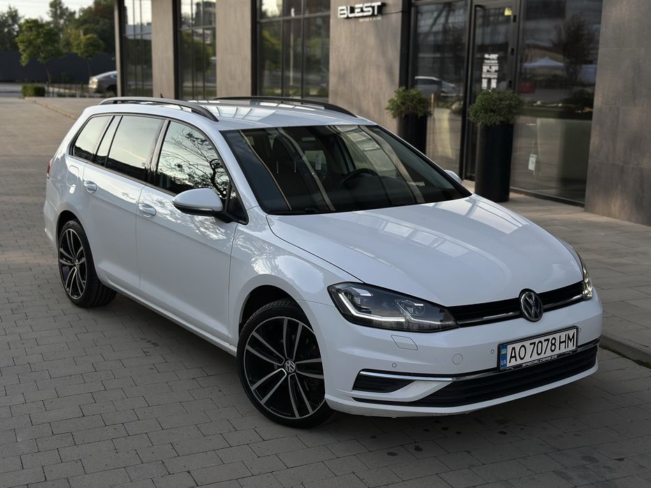 Volkswagen Golf 2017 дизель 2.0 універсал