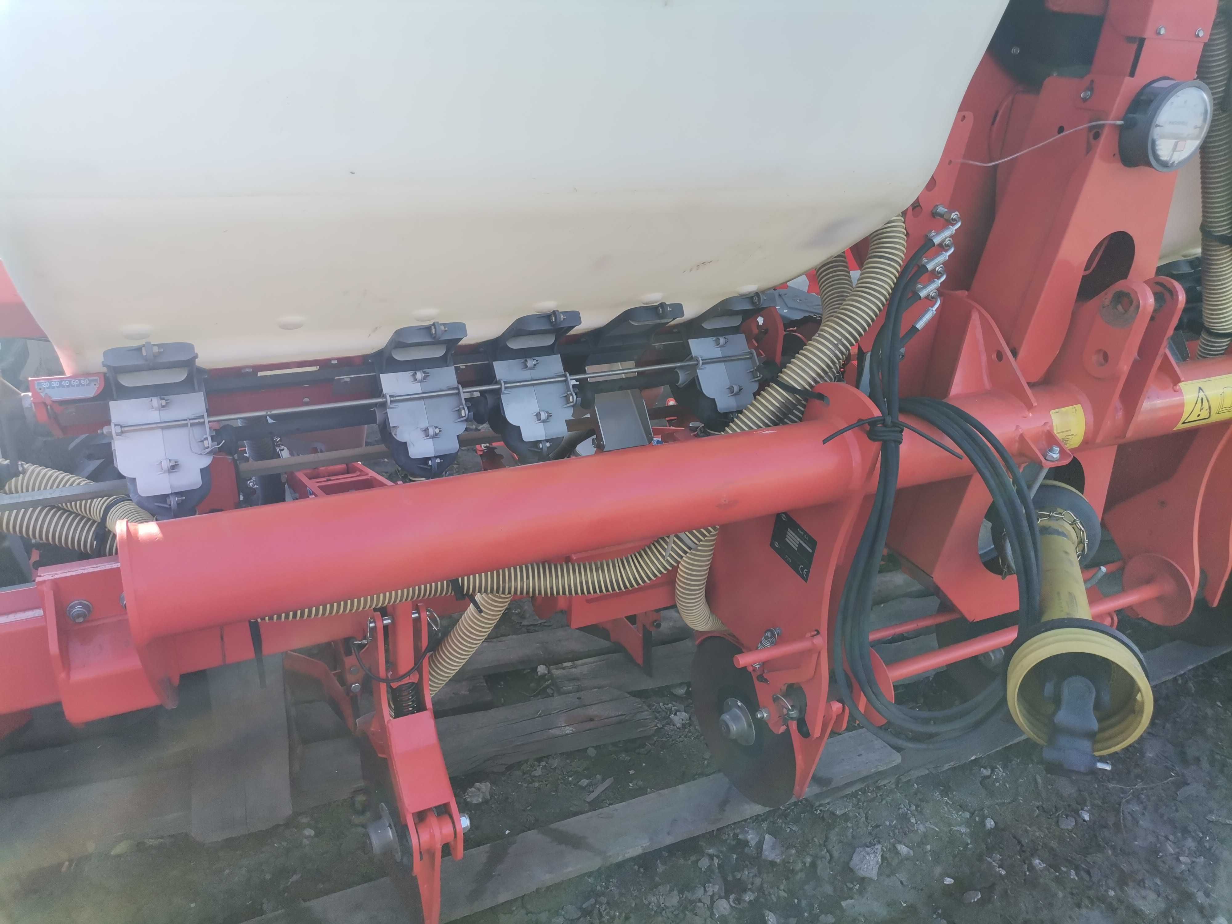 Продам сівалку Kuhn planter 3m