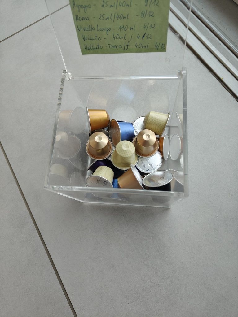 Pudełko do kapsułek Nespresso