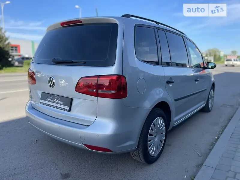 Volkswagen Touran 2014