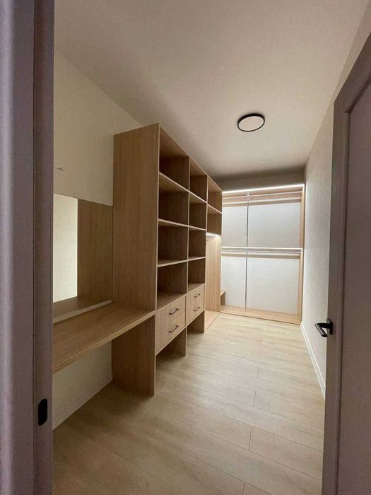 Будинок з ремонтом в Бучі на ділянці 5 сотки з Газом