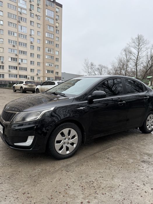 Продам Kia rio 2012 1.6