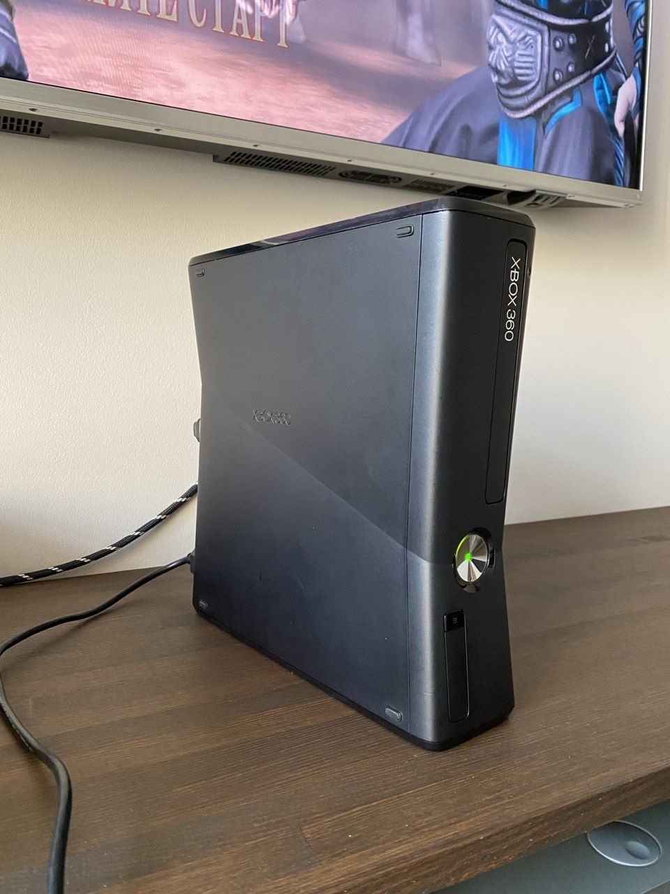 XBOX 360 Slim + камера Kinect (опція)