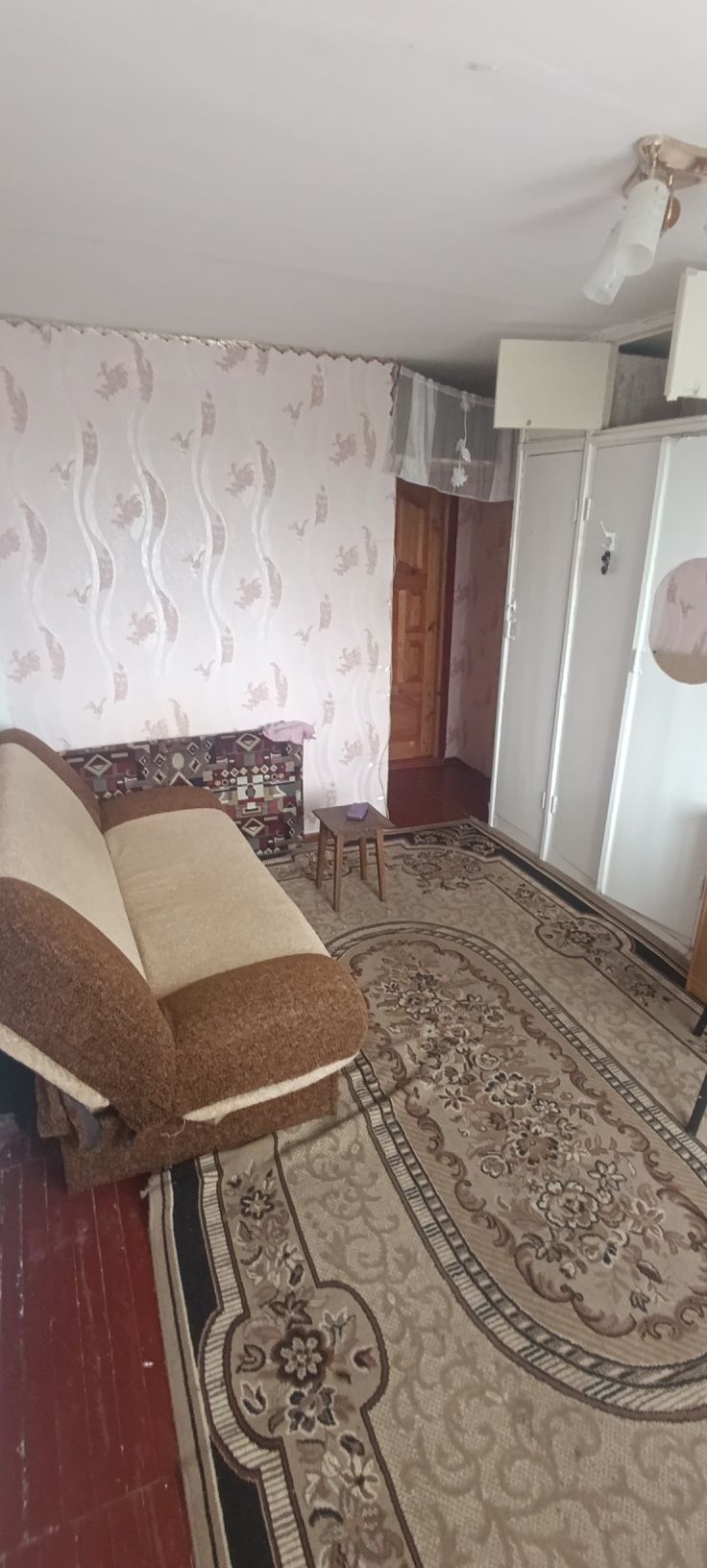 Продам гуртожиток на Івана Гонти.