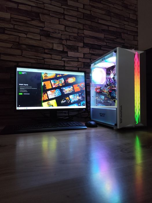 Komputer gamingowy jak nowy