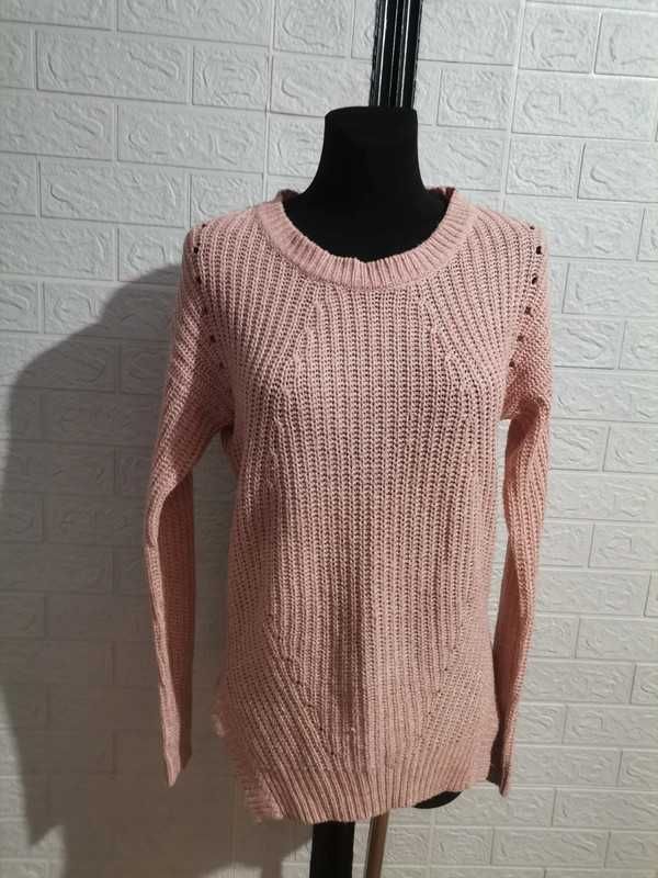 Sweter rozmiar m cena 18 zł