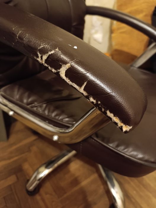 Продам офісне крісло Neo9947