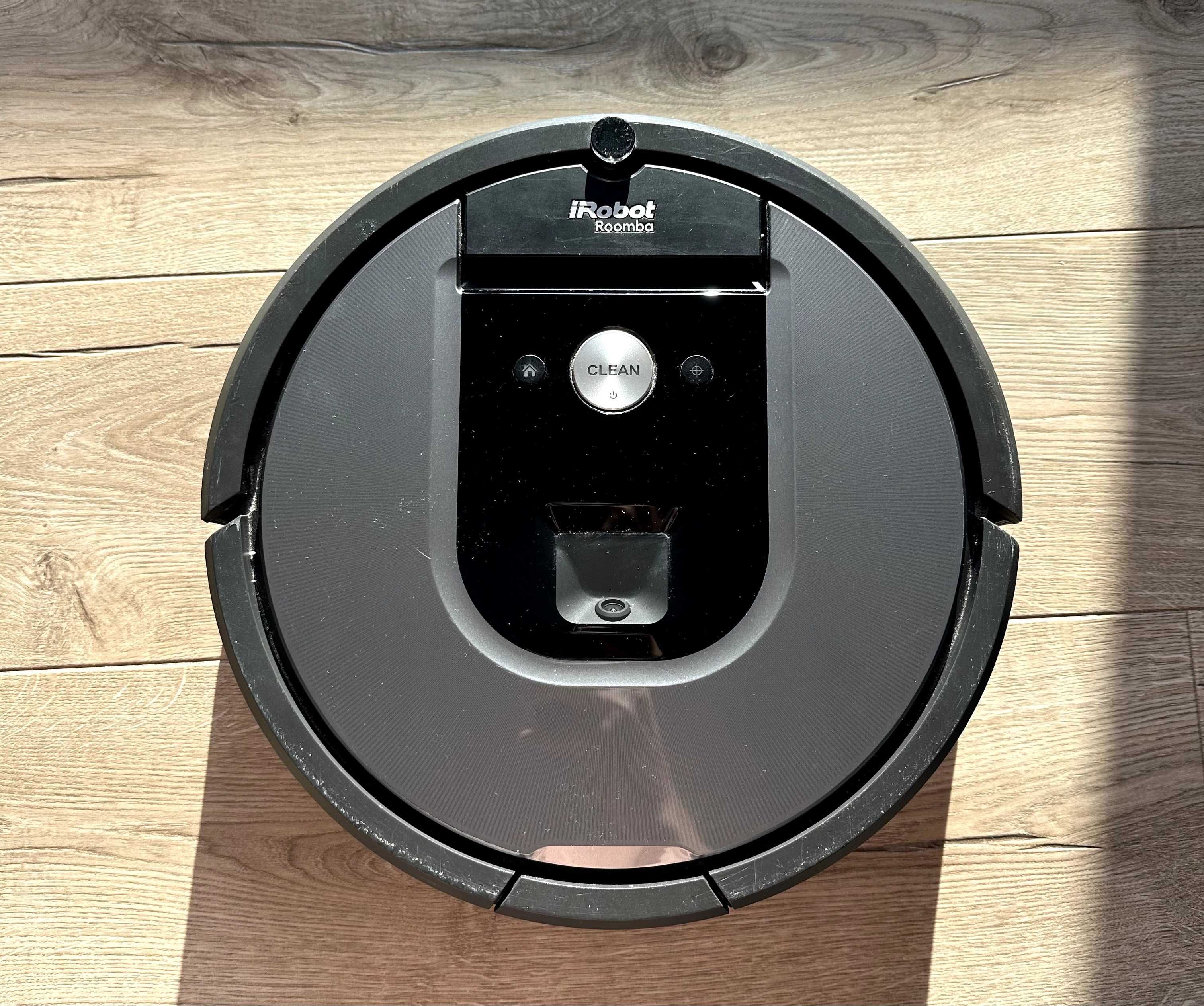 Робот-пилосос iRobot Roomba 960