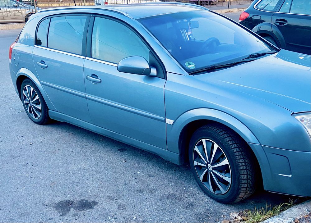 Opel Signum 2003 2.2 Бензин в хорошому доглянутому стані