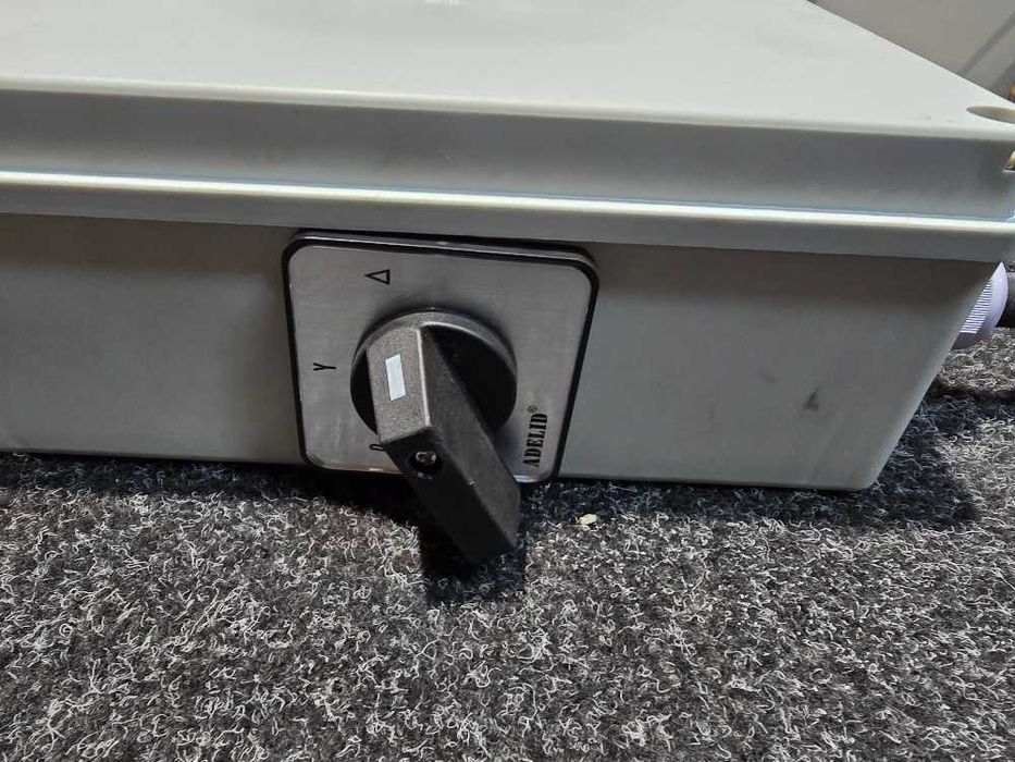 Włącznik silnikowy GWIAZDA TRÓJKĄT 63A kompletny zmontowany rozruch